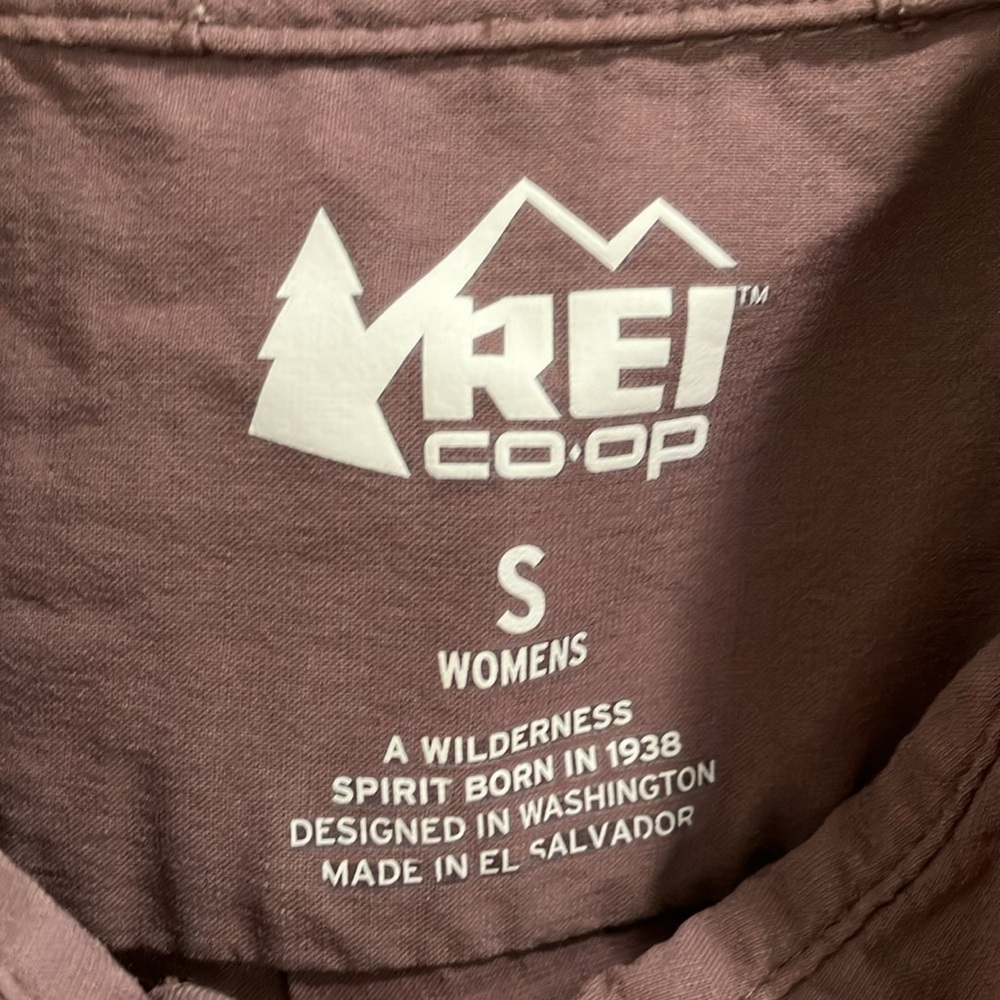 REI Co-op Women's Purple Wilderness Hiking Camping Polo Short Sleeve Shirt Top - Picture 6 of 7